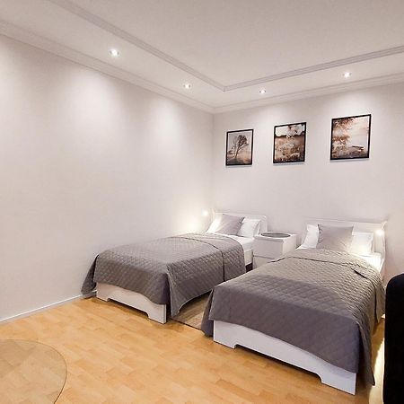 Ferienwohnung Waldbroel - Nahe Naturerlebnispark Waldbrol Esterno foto