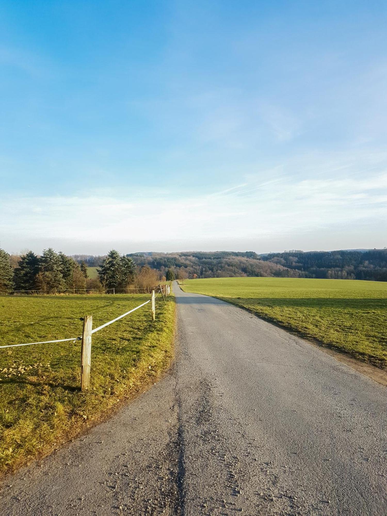 Ferienwohnung Waldbroel - Nahe Naturerlebnispark Waldbrol Esterno foto